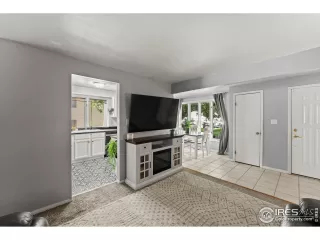 Photo #6: 951482 Listing