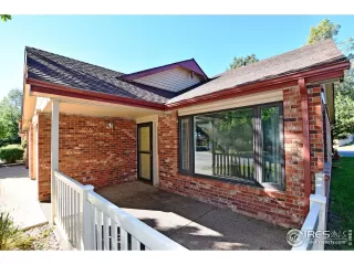 Photo #2: 951487 Listing