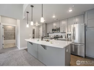 Photo #3: 951564 Listing