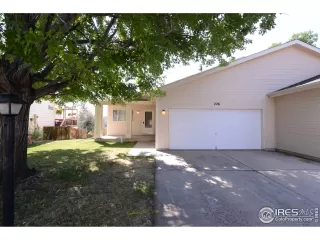 Photo #1: 951569 Listing 