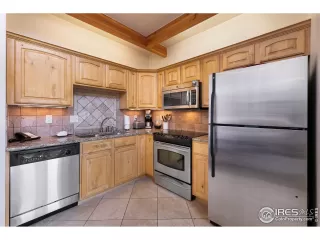 Photo #6: 951570 Listing 