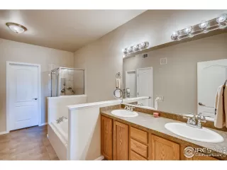 Photo #3: 951571 Listing