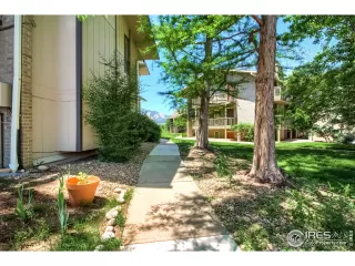 Photo #3: 951583 Listing 