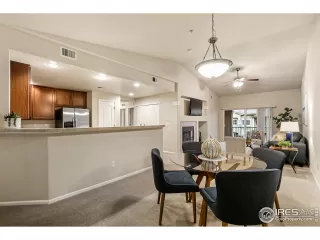 Photo #6: 951613 Listing