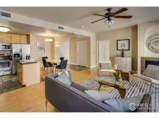 Photo #2: 951636 Listing