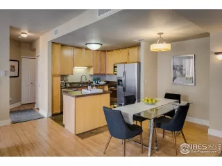 Photo #5: 951636 Listing