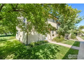 Photo #1: 951714 Listing