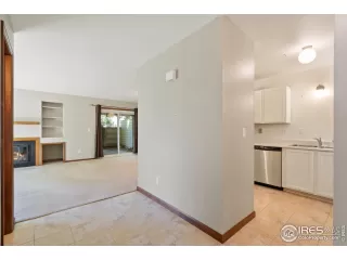 Photo #3: 951714 Listing