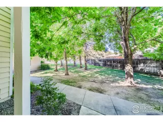 Photo #4: 951754 Listing