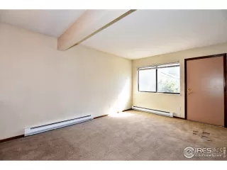 Photo #2: 951800 Listing