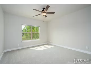 Photo #6: 951814 Listing