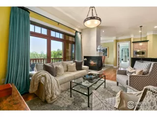 Photo #5: 951819 Listing 