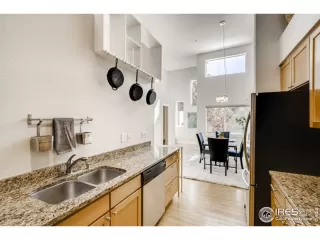 Photo #6: 951911 Listing 