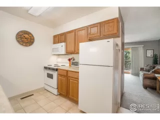 Photo #5: 952036 Listing 