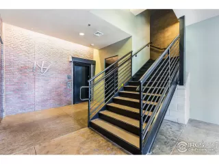 Photo #2: 952052 Listing