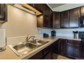 Photo #5: 9520602 Listing