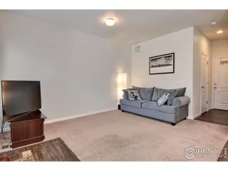 Photo #3: 952074 Listing 