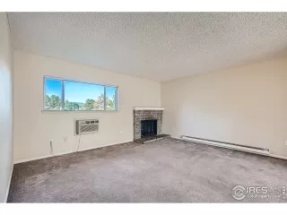 Photo #5: 952095 Listing