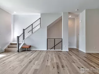 Photo #6: 952114 Listing 