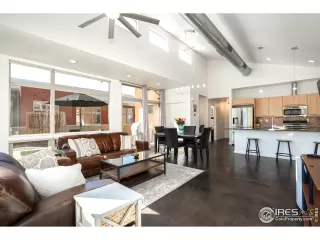 Photo #5: 952195 Listing 