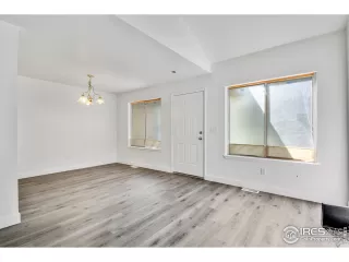 Photo #5: 952211 Listing