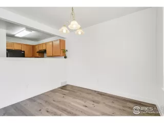 Photo #6: 952211 Listing