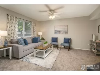 Photo #6: 952233 Listing