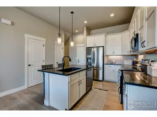 Photo #6: 952302 Listing 