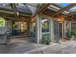 Photo #5: 952306 Listing