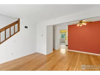 Photo #6: 952332 Listing 