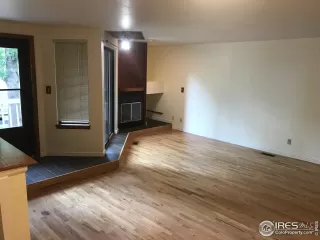 Photo #4: 952346 Listing 