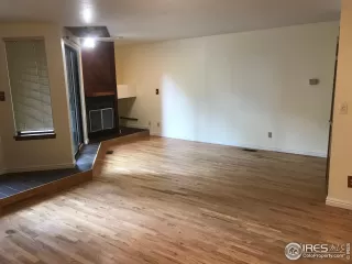 Photo #5: 952346 Listing 
