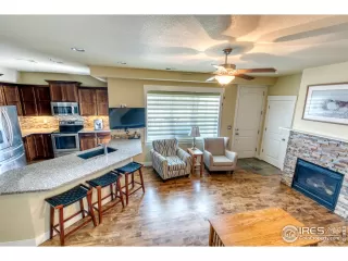 Photo #3: 952349 Listing