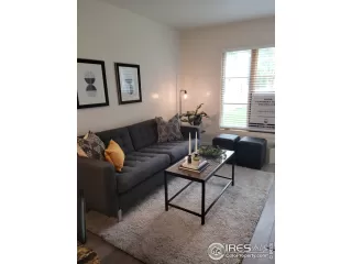 Photo #6: 952355 Listing 