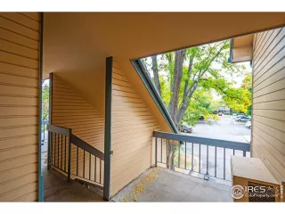 Photo #2: 952356 Listing