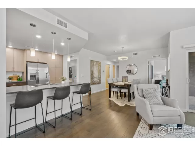 MLS: 952400 Condo For Sale