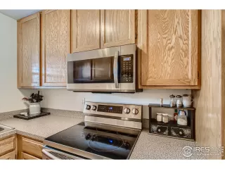 Photo #2: 952543 Listing