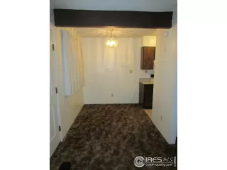 Photo #5: 952551 Listing