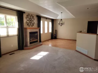 Photo #5: 952579 Listing