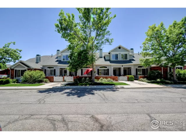 MLS: 952594 Condo For Sale