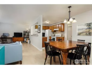 Photo #5: 952603 Listing 