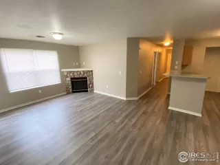 Photo #2: 952610 Listing