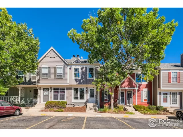 MLS: 952699 Condo For Sale