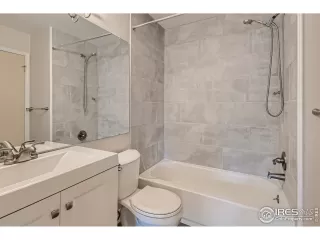 Photo #5: 952699 Listing 