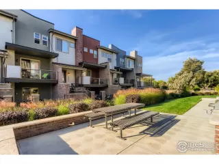 Photo #1: 952711 Listing