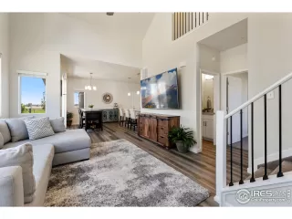 Photo #2: 952727 Listing