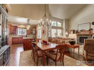 Photo #2: 952760 Listing