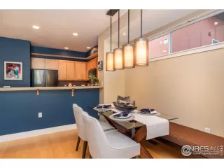 Photo #6: 952793 Listing 