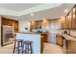 Photo #6: 952856 Listing