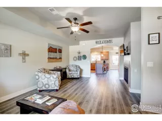 Photo #4: 952863 Listing